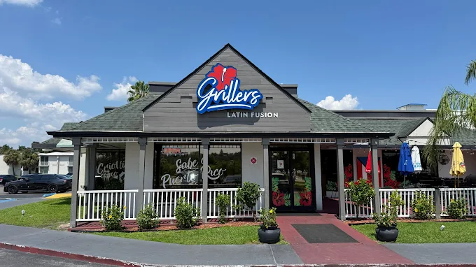 Grillers Puerto Rico Kissimmee restaurant exterior — Latin Fusion